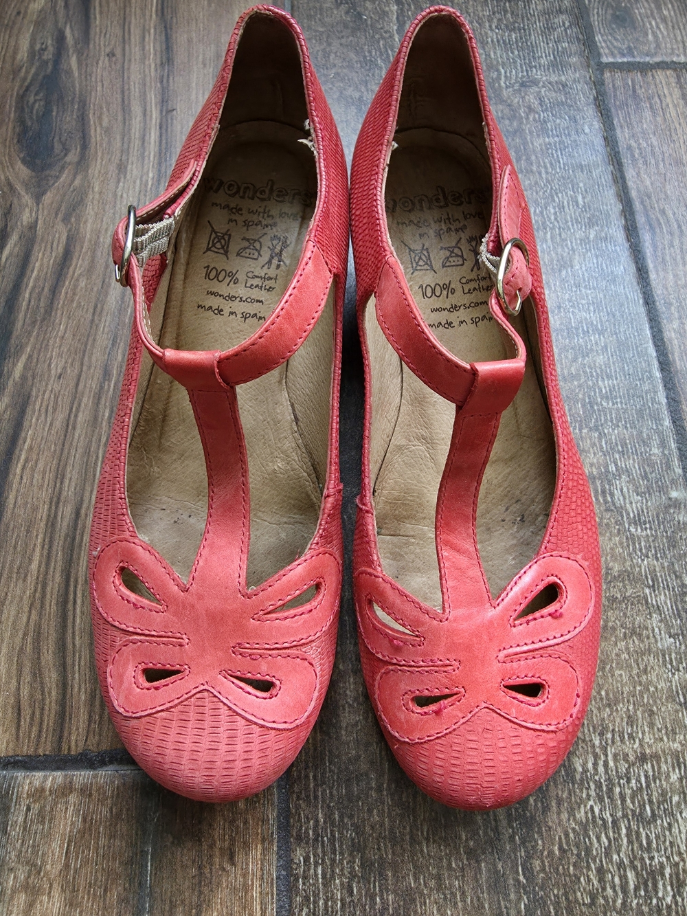 Wonders Coral Pink Leather Women's Retro Stappy Rpund Toe Heels Size 36
